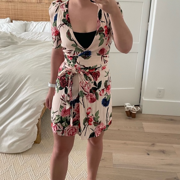 AFRM Floral Wrap Tie Dress beach coverup XS puff shoulder pink rose - Picture 10 of 17
